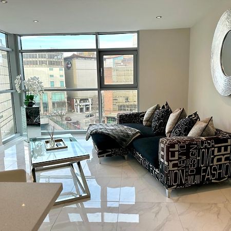 Superior Apartment In Cardiff City Centre Zewnętrze zdjęcie