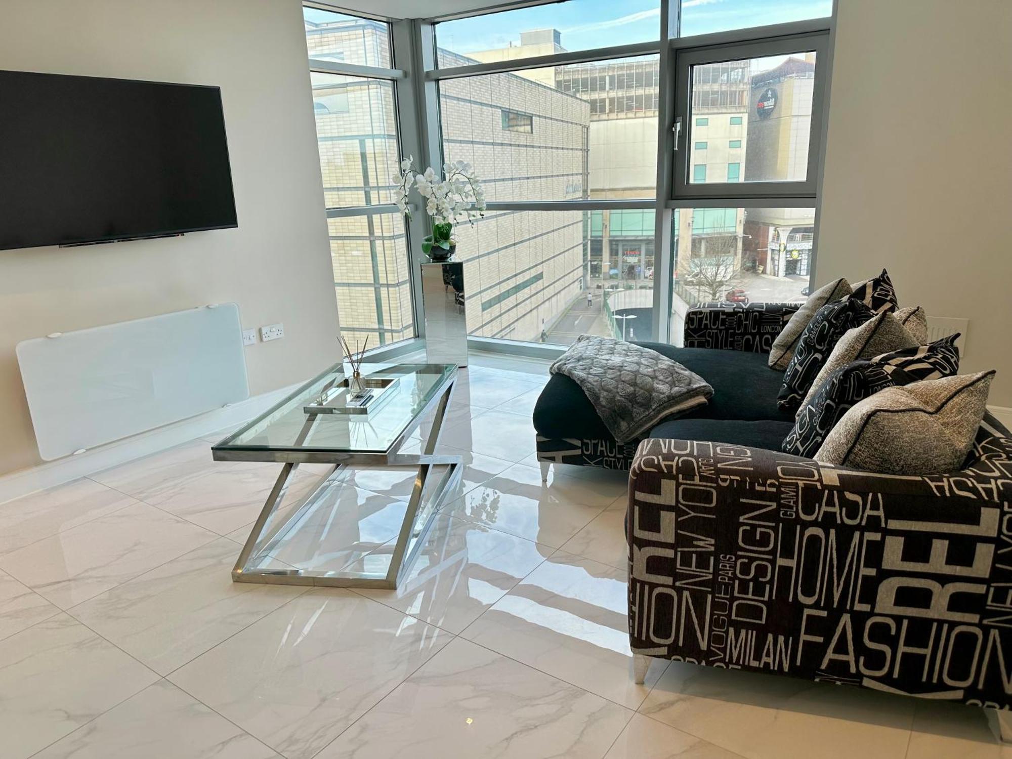 Superior Apartment In Cardiff City Centre Zewnętrze zdjęcie