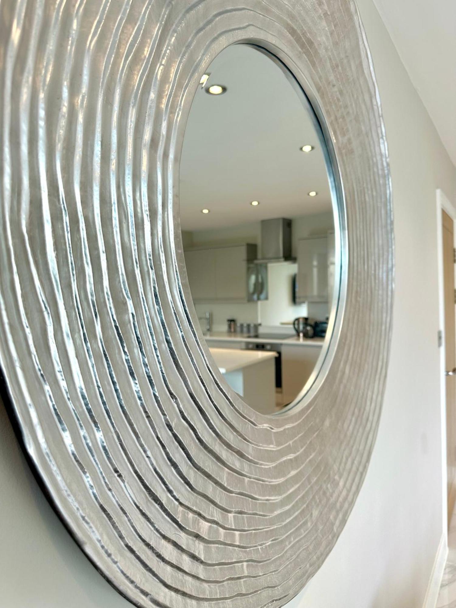 Superior Apartment In Cardiff City Centre Zewnętrze zdjęcie
